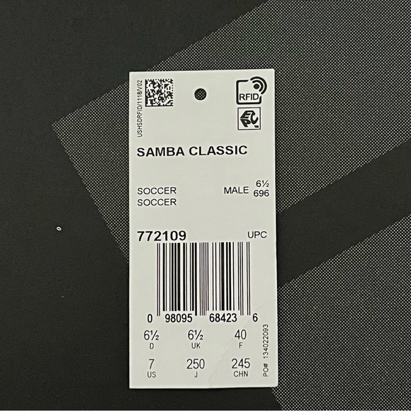 NWT Adidas Samba Classic Sneakers - Picture 2 of 12